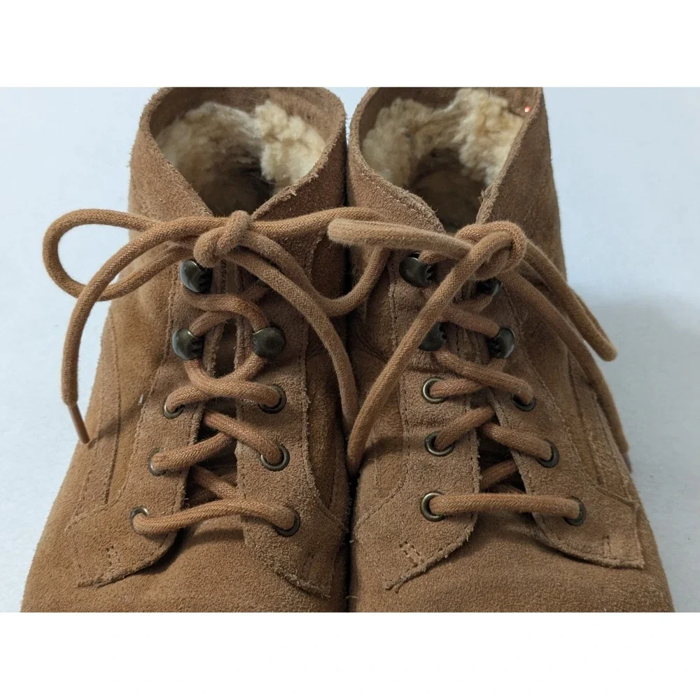 UGG‎ Bethany Boot Chestnut Suede Lace Up Women 9 Chukka ankle Cozy Shearling